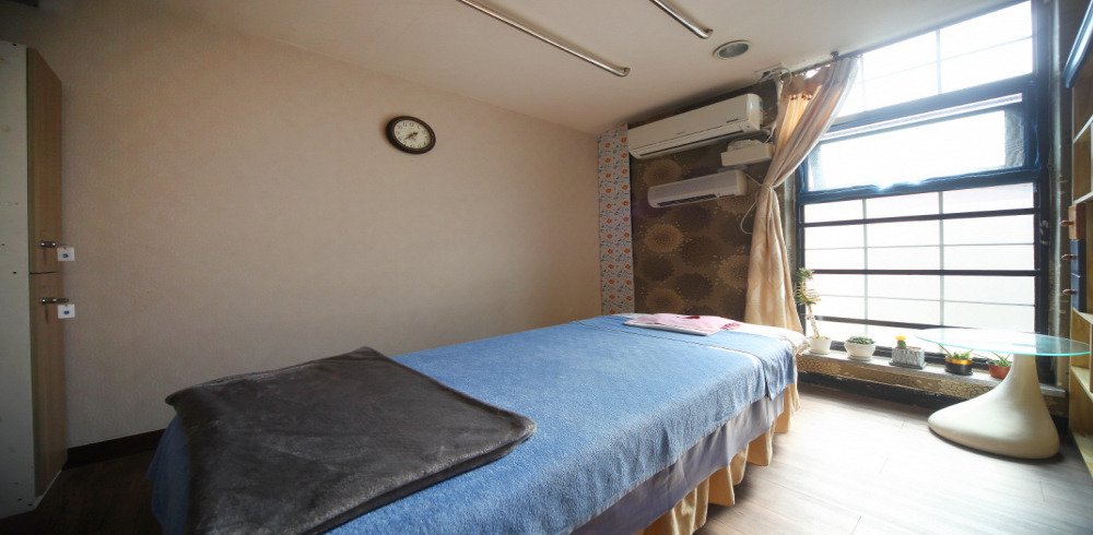 뚝섬유원지역,건대입구역 인근 마사지 잘하는 곳 청담Body&Foot 청결하게 관리된 내부 시설