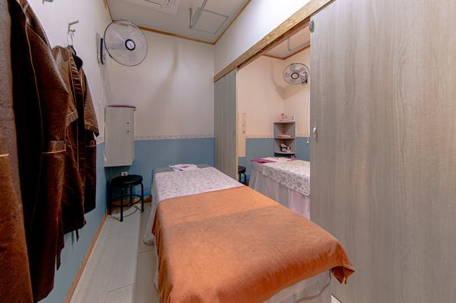 망월동 황제테라피 주차가능, 24시간, 샤워가능, 커플실, 수면가능, 단체예약, 남/여공용샵 완비된 시설 사진