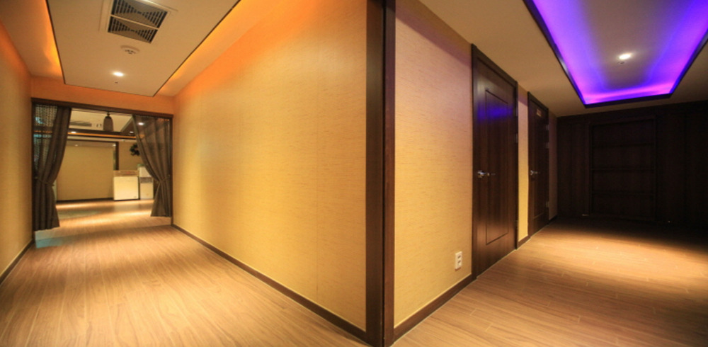 마곡동 태국마사지 전문 명테라피의 깔끔하고 정돈된 내부 전경