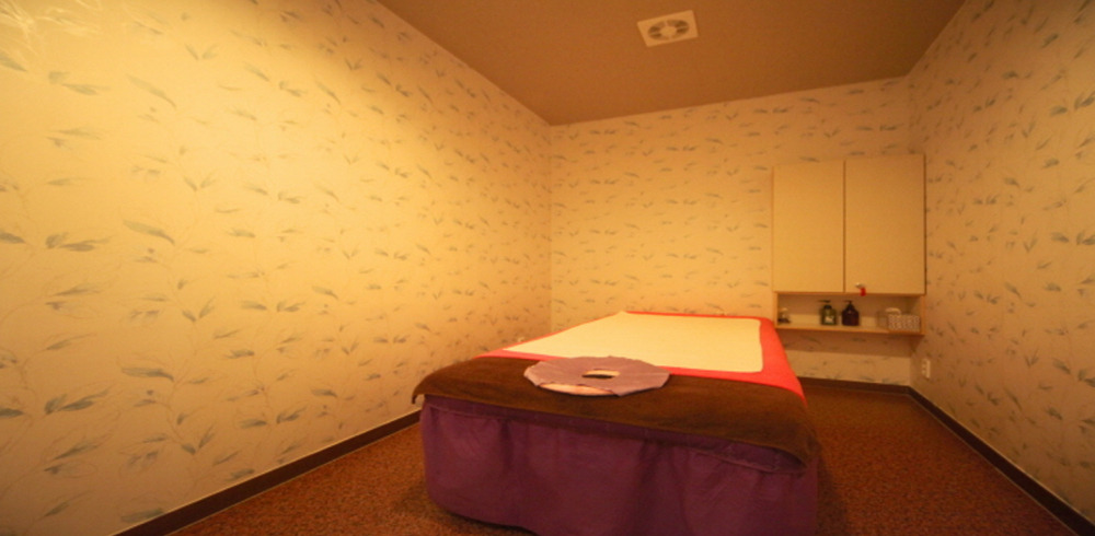 야당역,운정역에 위치한 아로마, 건식/스포츠, 스웨디시, 풋케어 서비스 가능 홍콩테라피 시설