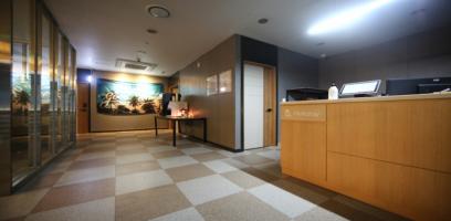 홀리데이 - 송천동2가 인근 태국마사지 전문 마사지 매장 전경