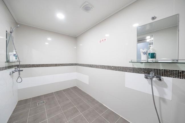 연동 인근 아로마, 건식/스포츠, 커플관리, 스웨디시, 풋케어 서비스가 제공되는 DH아로마의 전체 시설