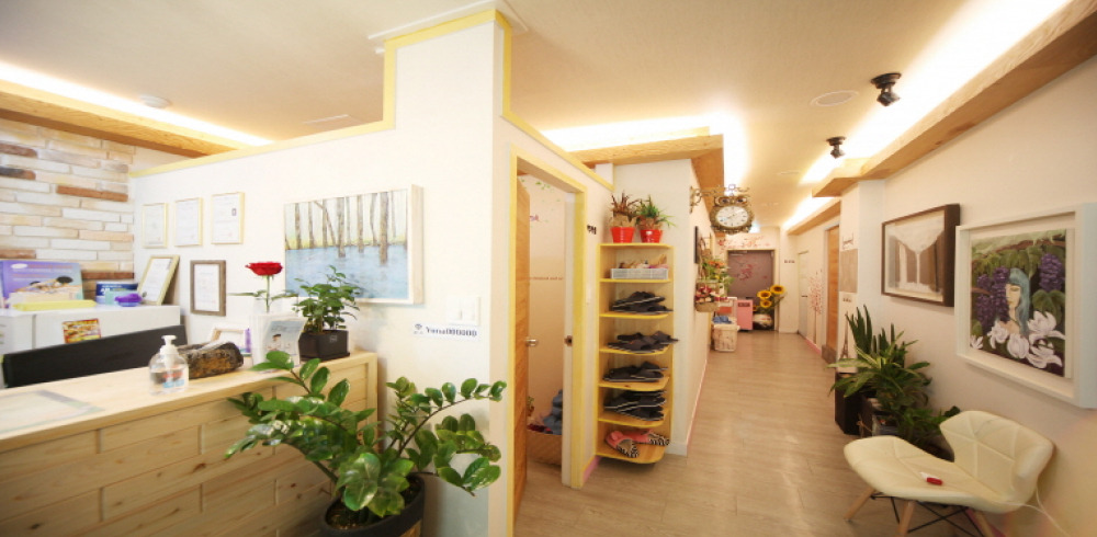 유나아로마 - 연동 인근 한국마사지 전문 마사지 매장 전경