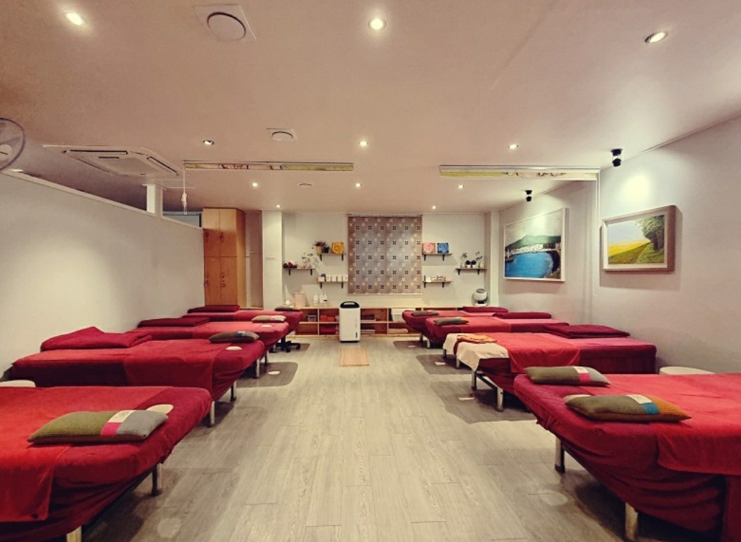 연동 인근 아로마, 건식/스포츠, 커플관리, 풋케어 서비스가 제공되는 유나아로마의 전체 시설