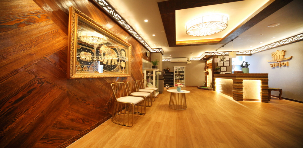 농서동 태국관리사 마사지샵 영타이의 쾌적한 관리실 내부 모습