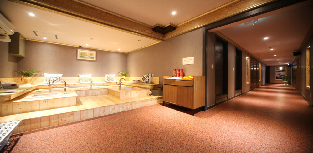 중국마사지 관리 전문 마사지 매장 왕조풋샵(신당역) 내부 공간