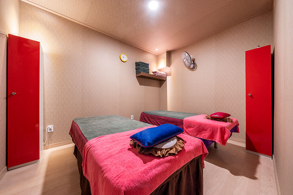 남가좌동 황제 샤워가능, 커플실, 수면가능, 단체예약, 남/여공용샵 완비된 시설 사진