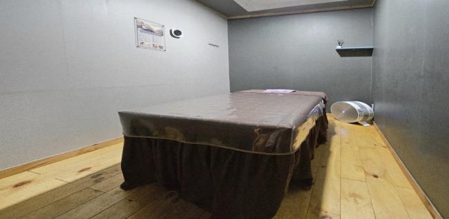 쌍령동 태국관리사 마사지샵 타이온스웨디시의 쾌적한 관리실 내부 모습