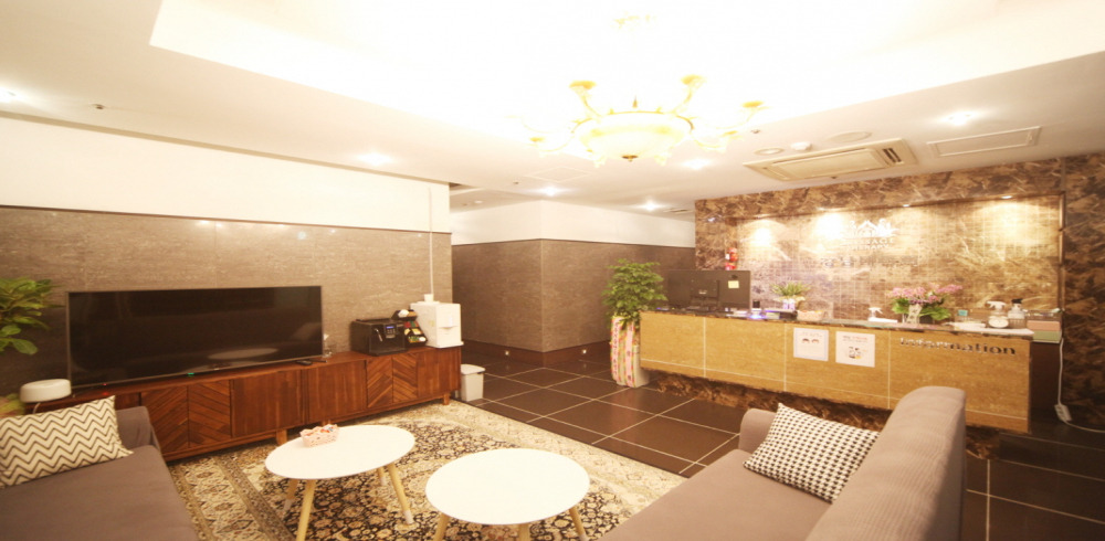 정하동 중국관리사 마사지샵 중국전통강남테라피 의 쾌적한 관리실 내부 모습