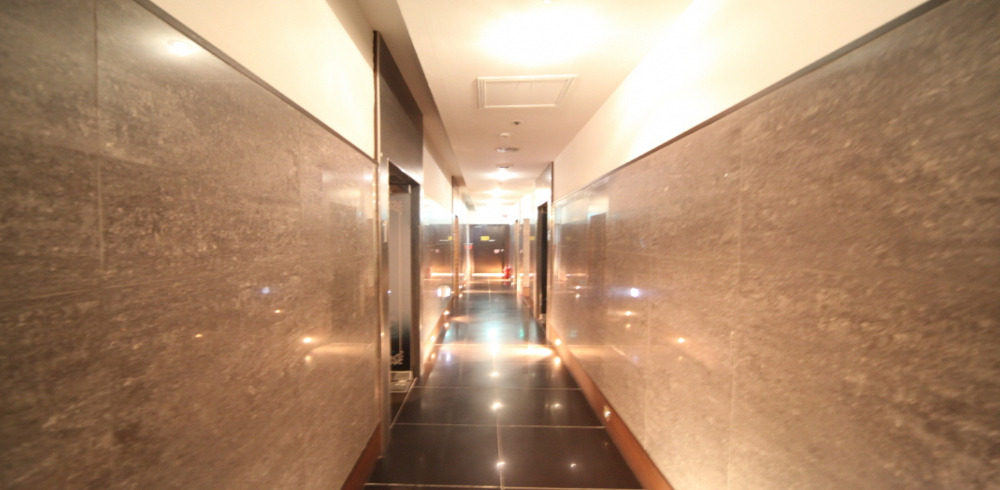 정하동 중국마사지 전문 중국전통강남테라피 의 깔끔하고 정돈된 내부 전경