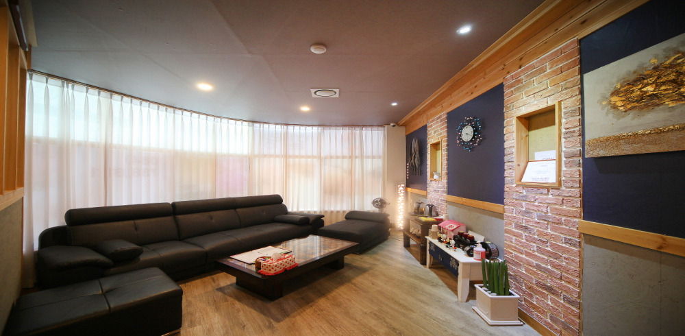 서귀동 인근 한국관리사 마사지 전문 힐링아로마의 아늑한 내부 시설 안내