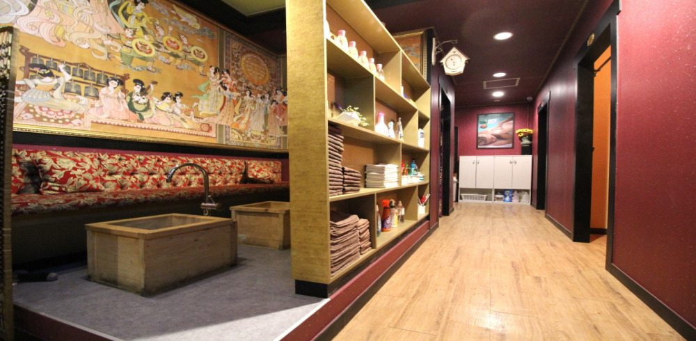 정자역 주변 천스웨디시아로마 매장 주요 시설 및 인테리어 사진