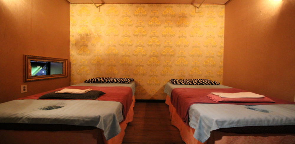 정자역 주변 스웨디시 추천 매장 천스웨디시아로마의 전체적인 인테리어 모습