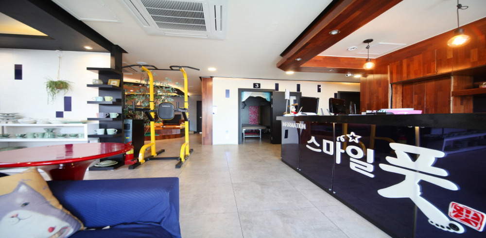 옥동 한국관리사 마사지샵 스마일풋의 쾌적한 관리실 내부 모습