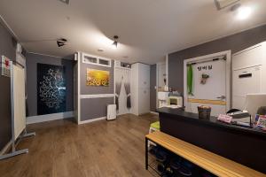 편한몸테라피 - 대치동 한티역,선릉역,삼성역,선정릉역 인근 한국마사지 전문 마사지 매장 전경