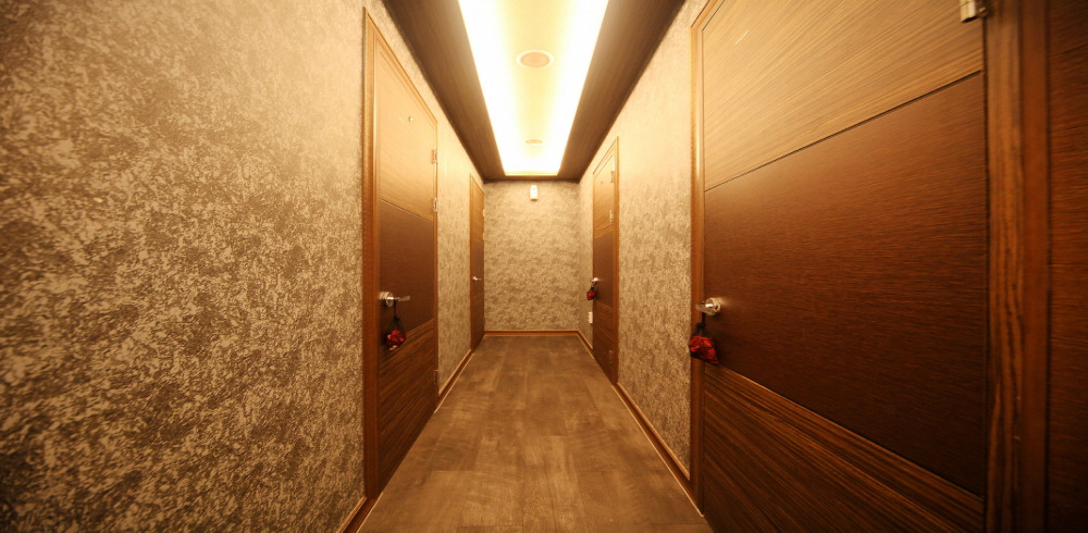 계산동 스웨디시 전문 로얄테라피의 깔끔하고 정돈된 내부 전경