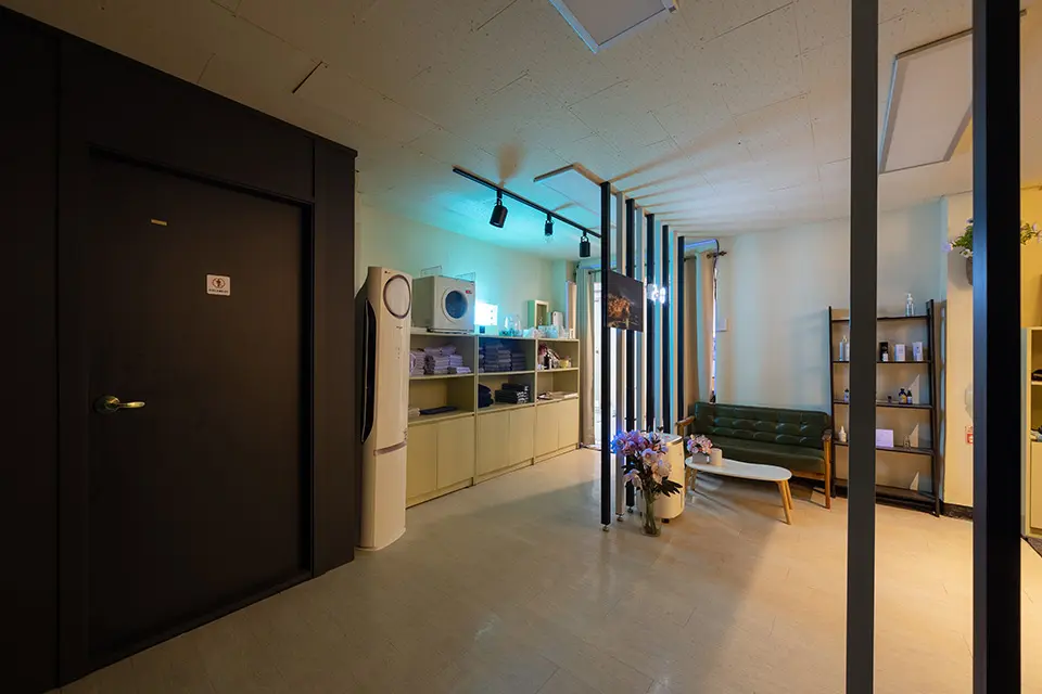 선정릉역,삼성중앙역,선릉역,청담역,삼성역 주변 스웨디시 추천 매장 메이드테라피의 전체적인 인테리어 모습