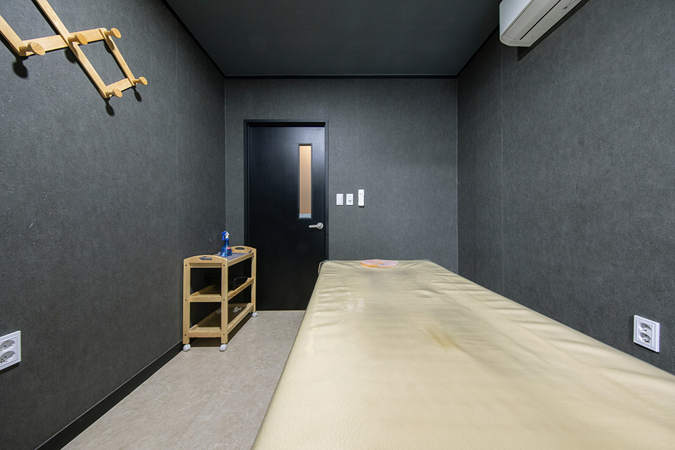 매교역,수원시청역 주변 유테라피 매장 주요 시설 및 인테리어 사진