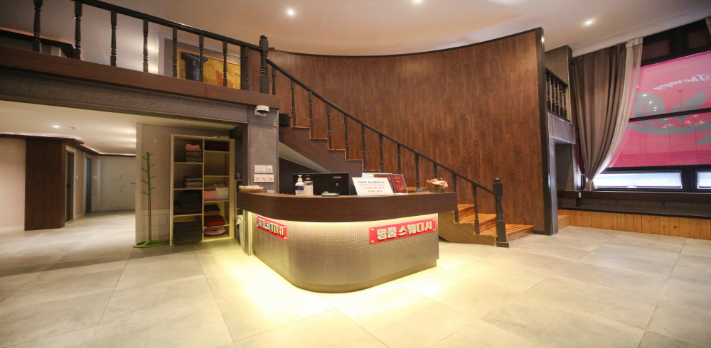 교동 스웨디시 전문 명품스웨디시의 깔끔하고 정돈된 내부 전경