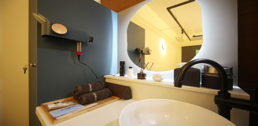 역삼동 스웨디시 전문 사월스파의 깔끔하고 정돈된 내부 전경