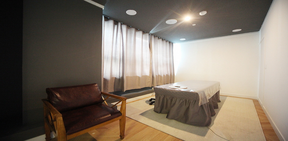 마곡동 스웨디시 전문 제이앤제이의 깔끔하고 정돈된 내부 전경