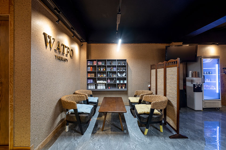 방이동 태국관리사 마사지샵 어게인스웨디시의 쾌적한 관리실 내부 모습