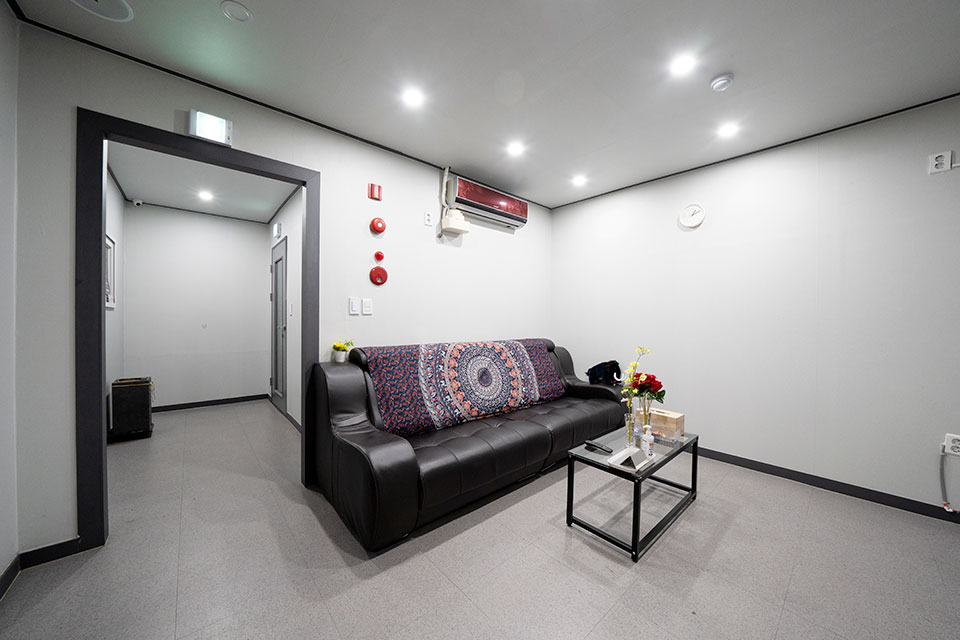 평리동 인근 태국관리사 마사지 전문 신타이마사지의 아늑한 내부 시설 안내