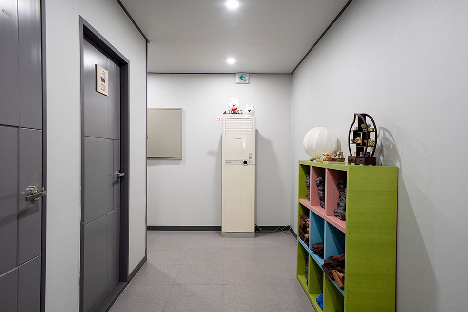 태국마사지 서비스가 제공되는 평리동 신타이마사지 매장 내부 사진