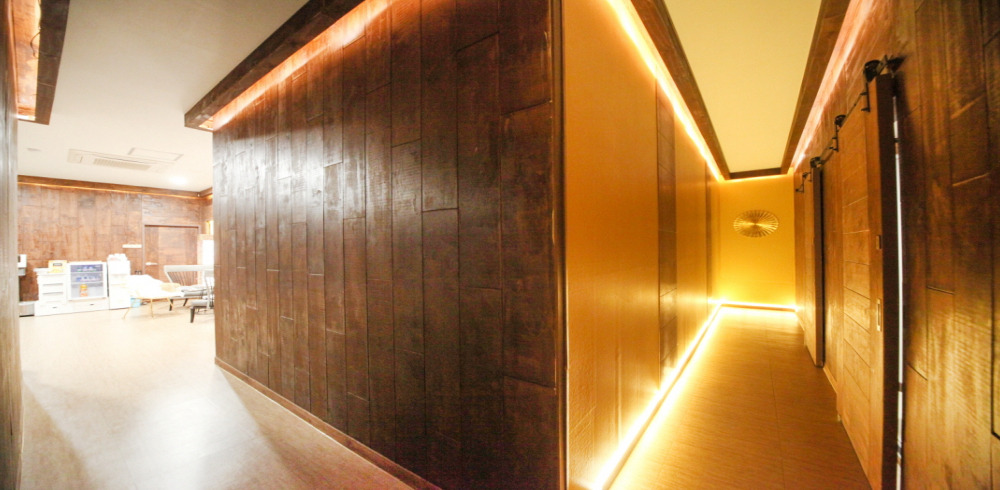 감삼동 한국관리사 마사지샵 창아로마의 쾌적한 관리실 내부 모습