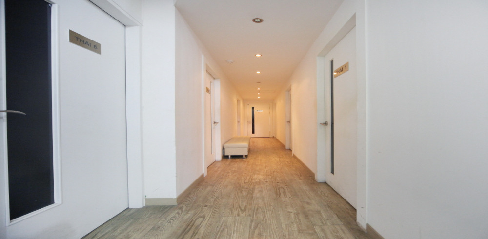 산본동 태국마사지 전문 리안타이&스웨디시의 깔끔하고 정돈된 내부 전경