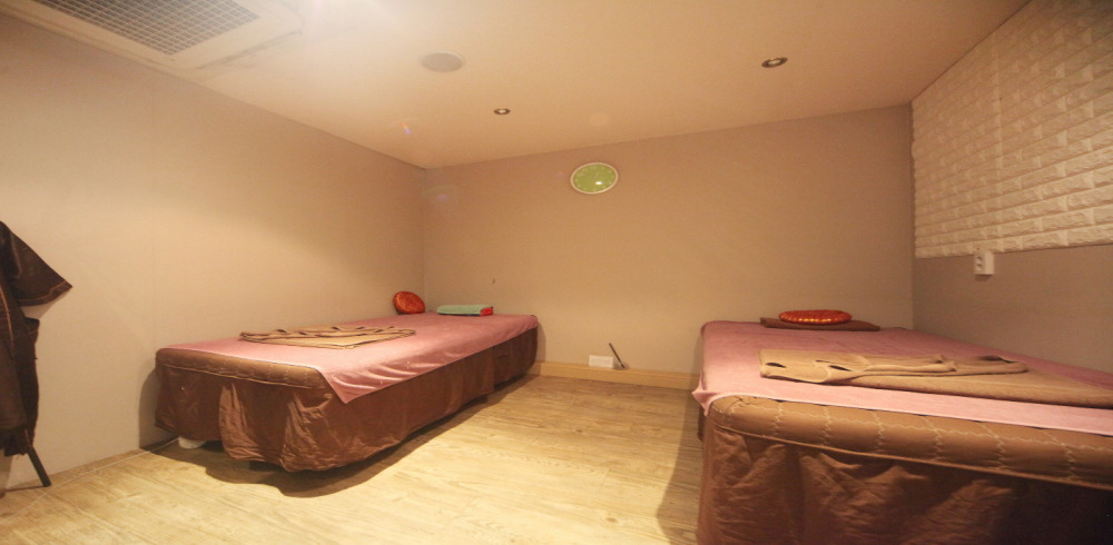 수리산역,산본역 인근 태국관리사 마사지 전문 리안타이&스웨디시의 아늑한 내부 시설 안내