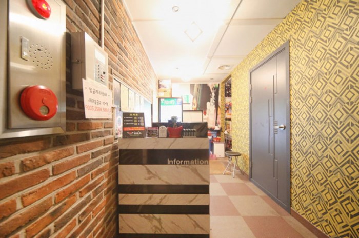 명품아로마 - 옥동 인근 스웨디시 전문 마사지 매장 전경