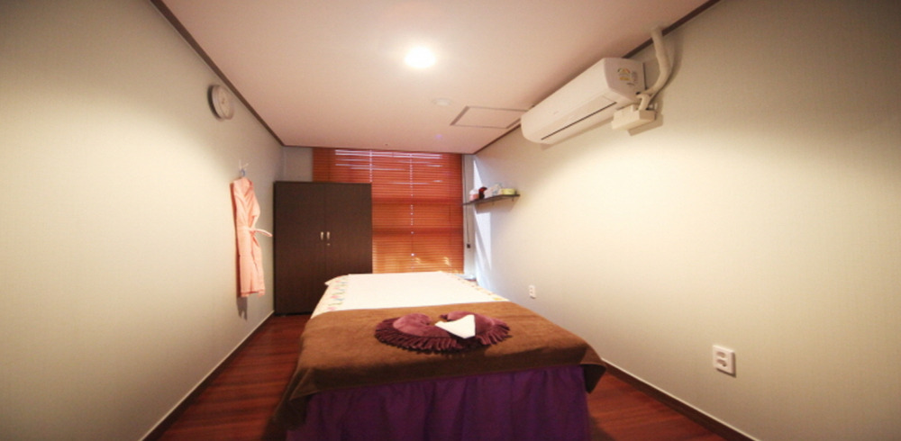 중국마사지 서비스가 제공되는 미아동 미아천족당 매장 내부 사진