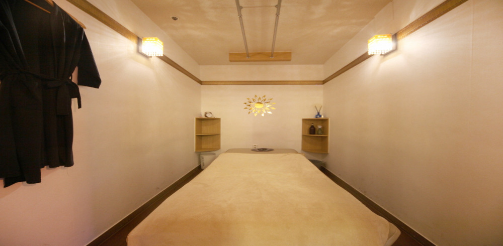 거제역,시청역,교대역,연산역,물만골역 주변 한국마사지 추천 매장 시현스킨앤바디의 전체적인 인테리어 모습