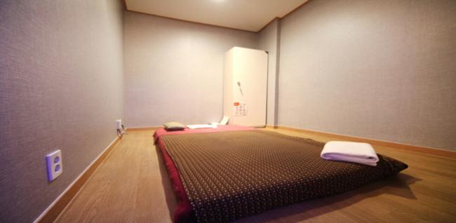 신중동역,춘의역 인근 마사지 잘하는 곳 힐링청담아로마 청결하게 관리된 내부 시설