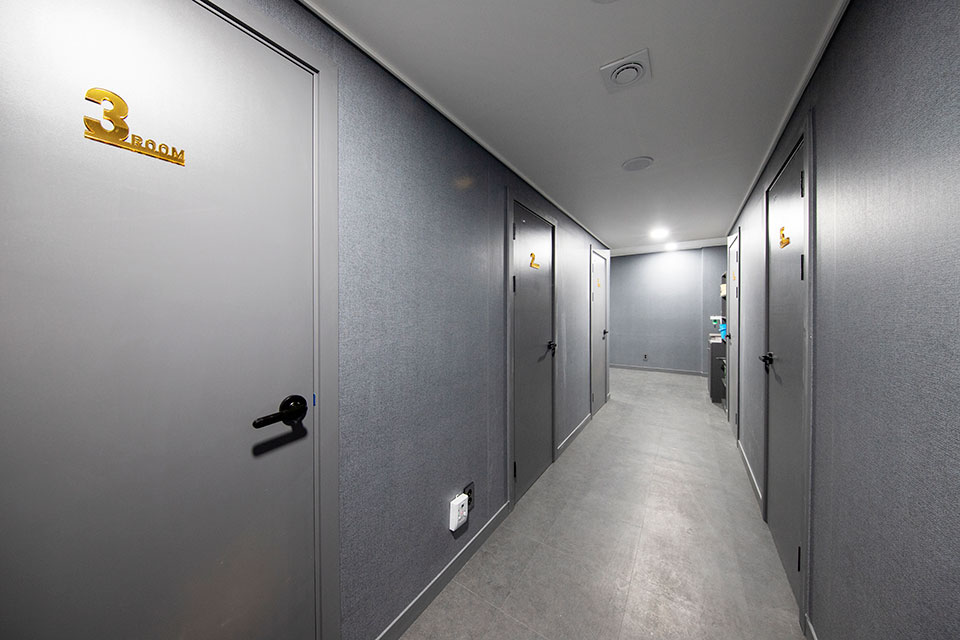 상봉동 태국관리사 마사지샵 블라썸스웨디시의 쾌적한 관리실 내부 모습