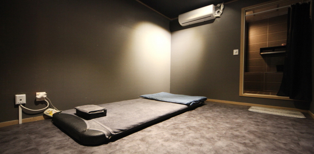주변 태국마사지 추천 매장 OK아로마의 전체적인 인테리어 모습