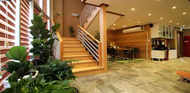 청구역,약수역,동대입구역,신금호역,동대문역사문화공원역,신당역 주변 우리바디케어 매장 주요 시설 및 인테리어 사진