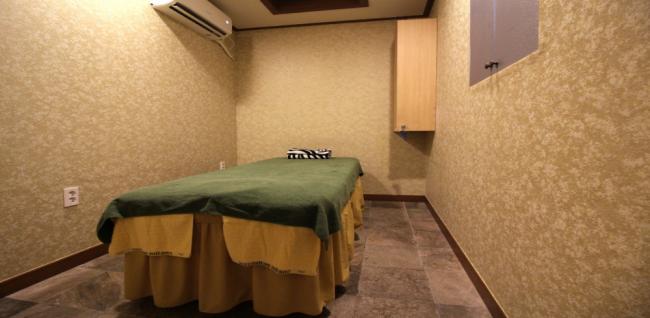 우리바디케어 - 신당동 청구역,약수역,동대입구역,신금호역,동대문역사문화공원역,신당역 인근 주차가능, 샤워가능, 커플실, 수면가능, 단체예약, 남/여공용샵 완비된 마사지 시설