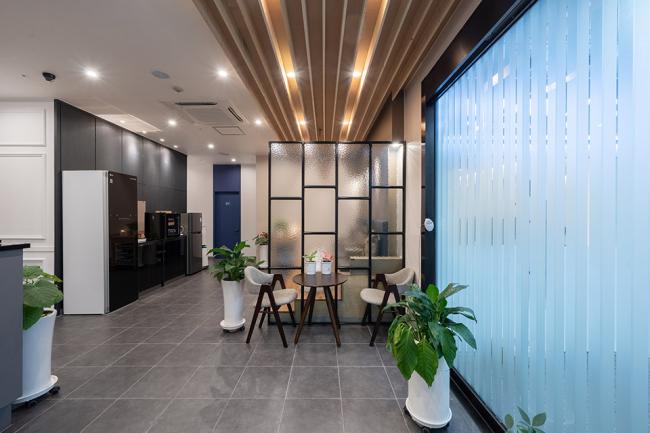 여울동 중국마사지 전문 힐링풋앤바디의 깔끔하고 정돈된 내부 전경