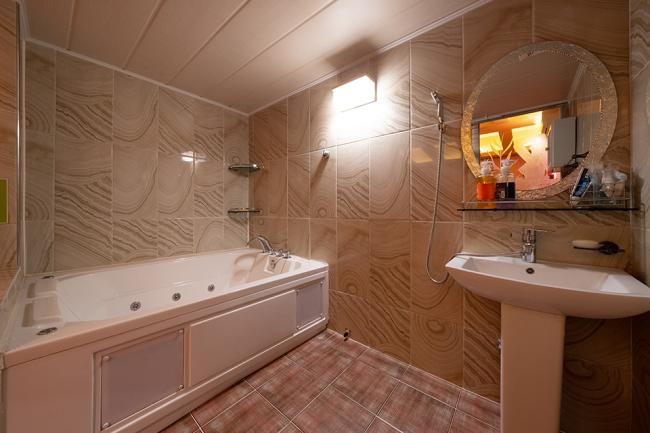 몽타이 - 칠성동2가 중앙로역,대구역 인근 주차가능, 샤워가능, 단체예약 완비된 마사지 시설