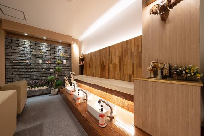 몽타이 - 칠성동2가 중앙로역,대구역 인근 주차가능, 샤워가능, 단체예약 완비된 마사지 시설