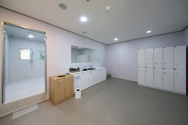 태국마사지 서비스가 제공되는 상인동 대박테라피 매장 내부 사진