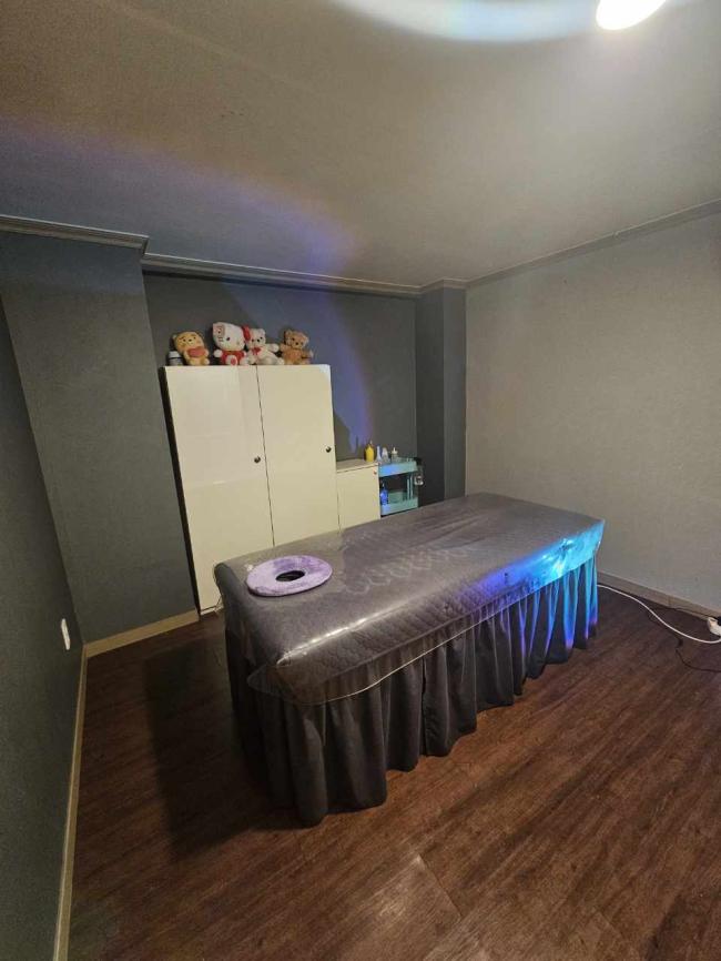 스웨디시 관리 전문 마사지 매장 포핸드테라피 내부 공간