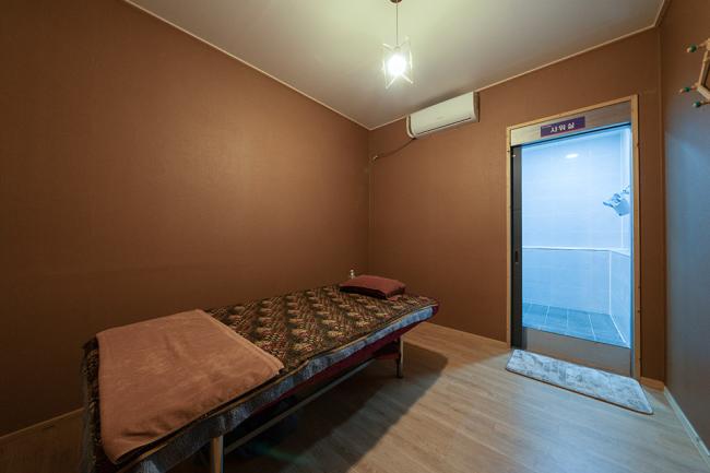 태국마사지 서비스가 제공되는 상인동 롯데아로마 매장 내부 사진