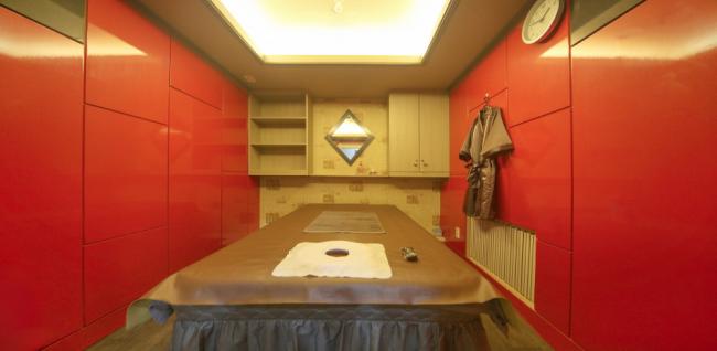 평택동 한국관리사 마사지샵 강남24시스웨디시의 쾌적한 관리실 내부 모습