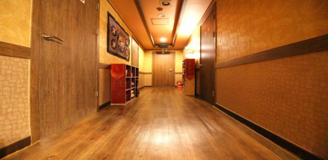 주변 태국마사지 추천 매장 수코타이의 전체적인 인테리어 모습