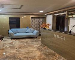 사바이테라피 - 범일동 좌천역,범일역,범내골역,국제금융센터부산은행역,문현역 인근 중국마사지 전문 마사지 매장 전경