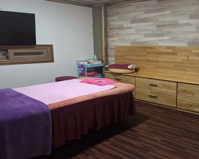 범일동 중국마사지 전문 사바이테라피의 깔끔하고 정돈된 내부 전경