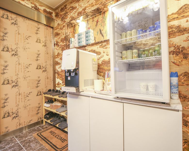 상남동 탑클래스 주차가능, 24시간, 샤워가능, 커플실, 수면가능, 단체예약 완비된 시설 사진